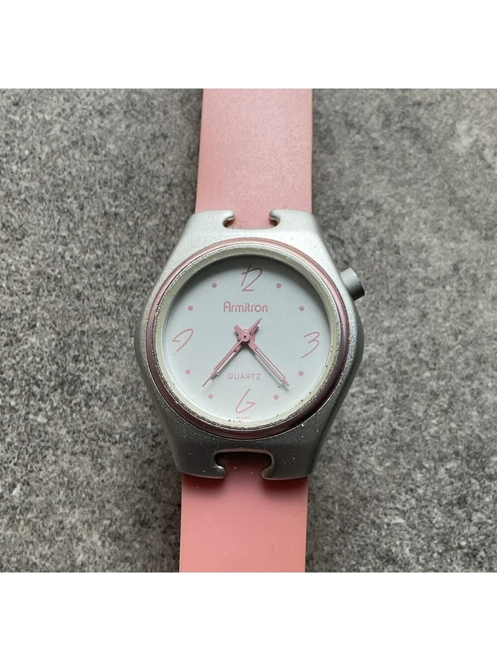 Vintage Armitron Women’s Watch 25/4433 29mm Silver Tone Case Pink Resin Band A9